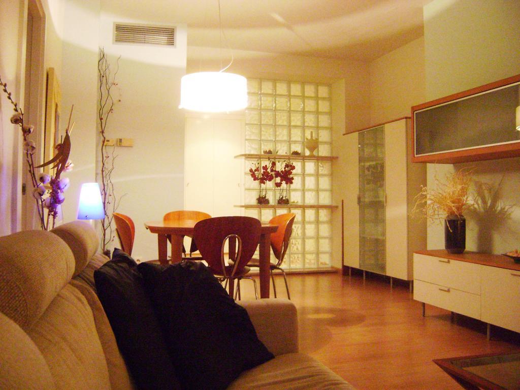 Apartment Guell Barcelona Habitación foto